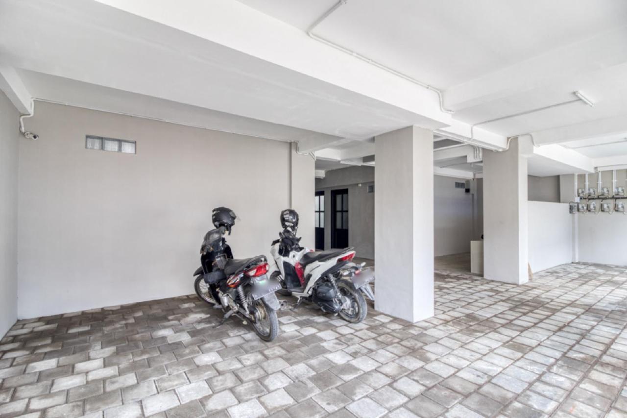 Reddoorz Syariah Near Galeria Mall Yogyakarta Ngoại thất bức ảnh