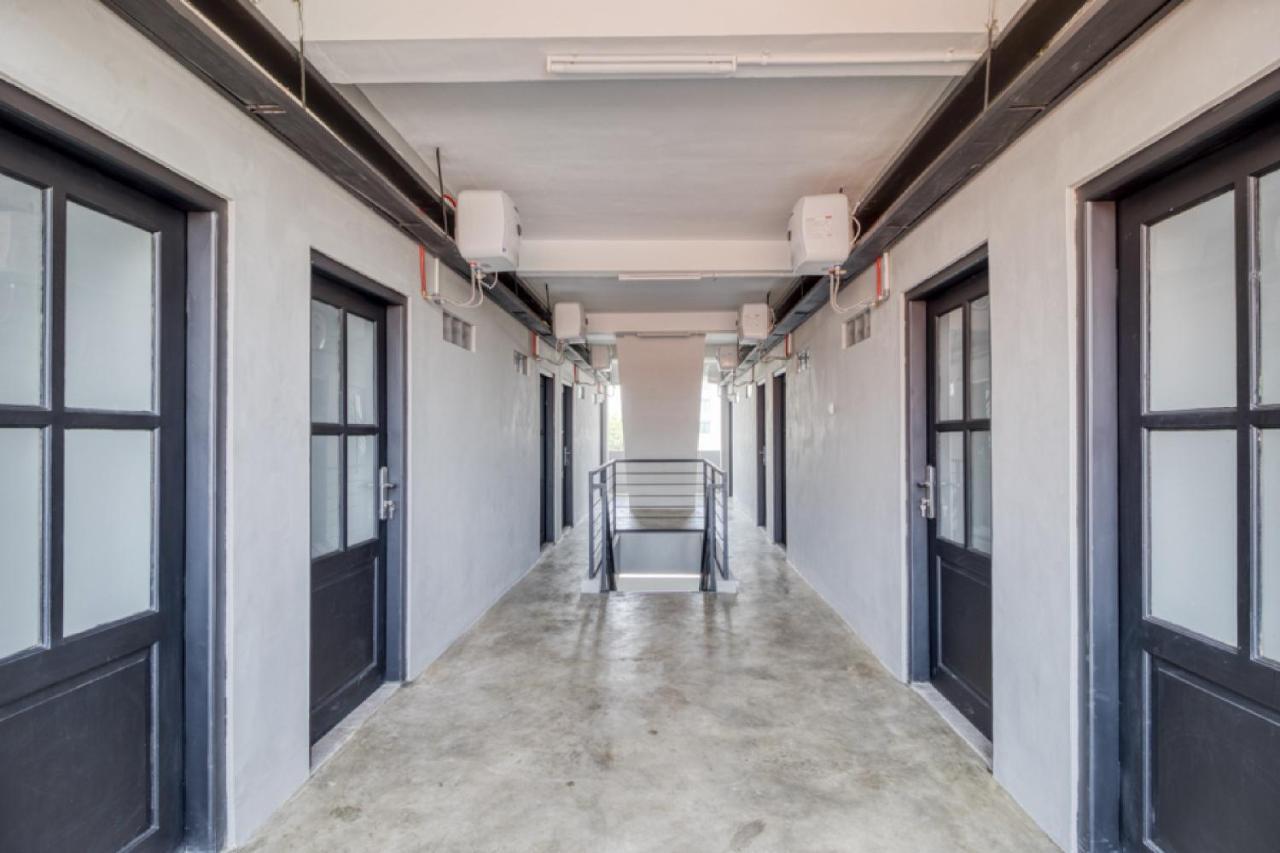 Reddoorz Syariah Near Galeria Mall Yogyakarta Ngoại thất bức ảnh