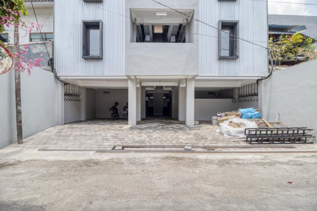 Reddoorz Syariah Near Galeria Mall Yogyakarta Ngoại thất bức ảnh